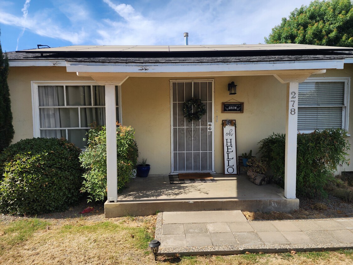 Foto principal - 278 E Merritt Ave