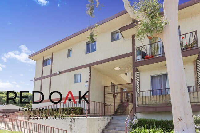 Foto del edificio - 7915 Vineland Ave