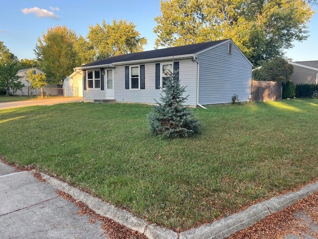 Photo - 2 Trowbridge Ct House