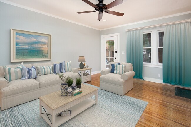 Living Room - 2556 El Molino Ave