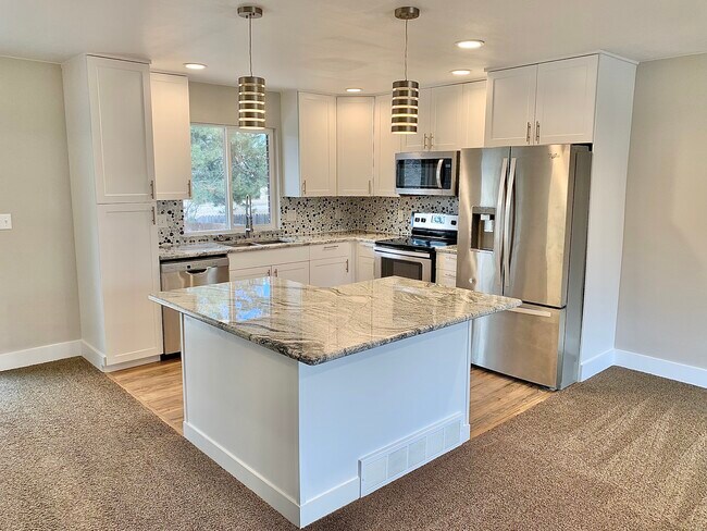 Foto del edificio - 2709 Meadowlark Ave