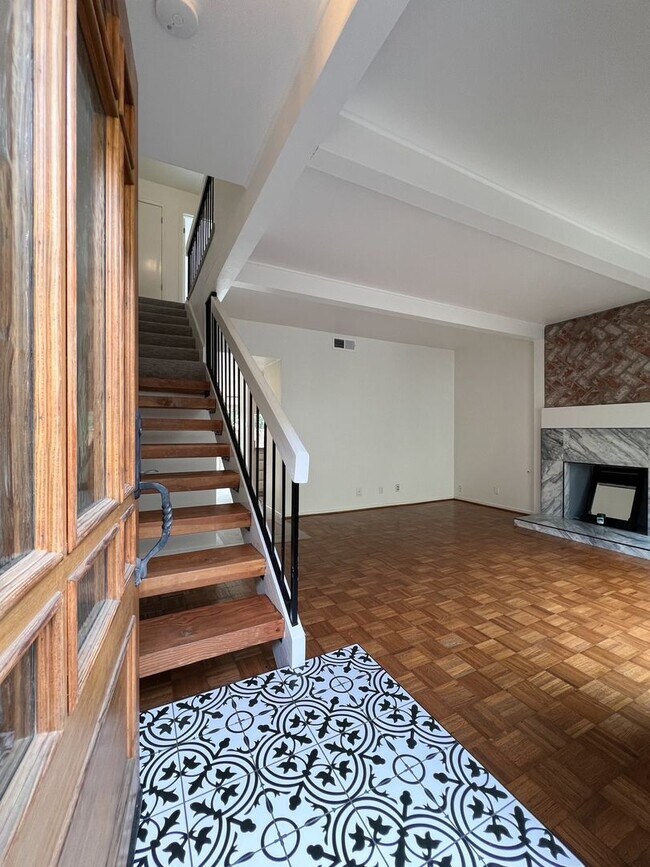 Foto del edificio - 937 Hunt Ave