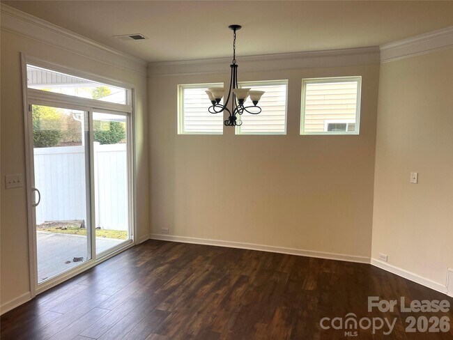 Foto del edificio - 13259 Savannah Point Dr