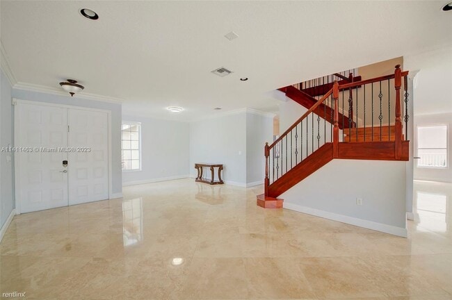 Foto del edificio - 5 br, 3 bath House - 16220 SW 21st St