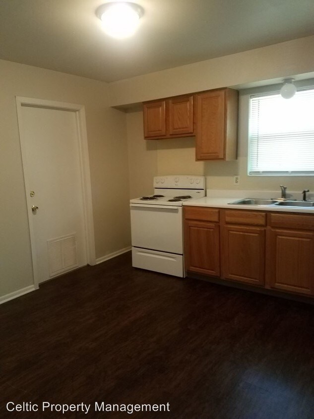 Foto principal - 4867-4867 NW Homestead Rd