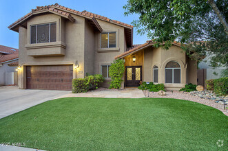 Building Photo - 5672 E Beverly Ln