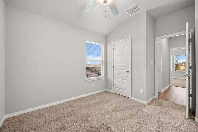 Foto del edificio - 2805 Moyer Ln