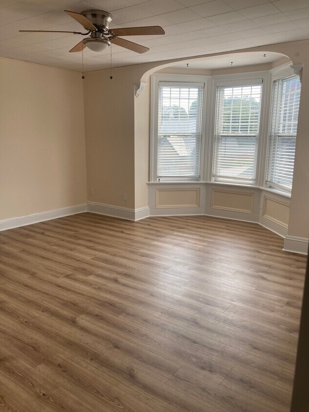Foto principal - 93 Greenwood Ave