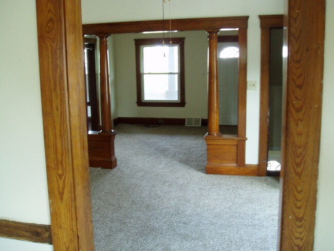 Living, Dining - 4507 Woburn Ave