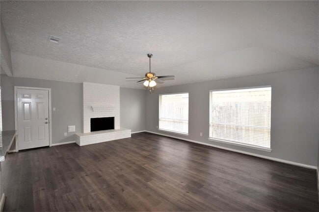 Building Photo - 8322 Carmelwood Ln