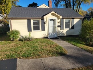 Building Photo - 172 Howland Ave