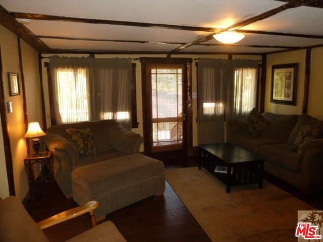 Building Photo - 809 Talmadge Rd