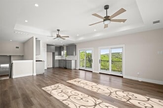 Building Photo - 1441 Kemp Hills Dr
