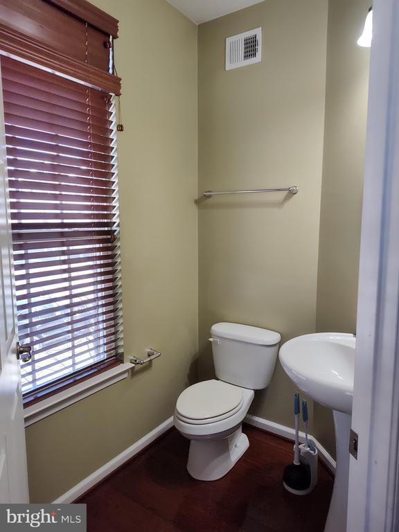 Foto del edificio - 1022 Ironwood Ln