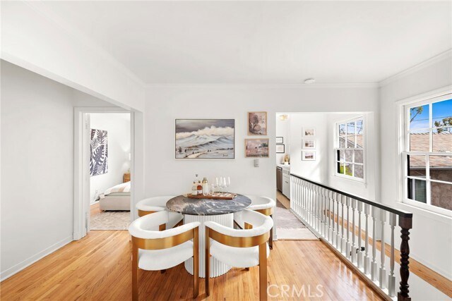 Foto del edificio - 189 Lower Cliff Dr