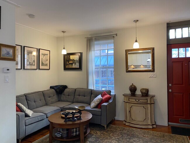 Área de sala de estar - 2208 Panama St