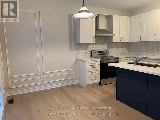 Photo du bâtiment - 1095 Azalea Ave