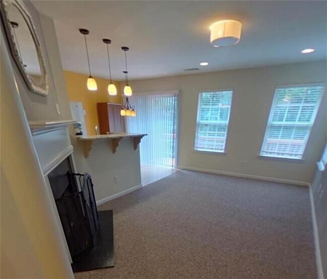 2103 Dillard Crossing, Tucker, GA 30084 Townhome Rentals in Tucker GA