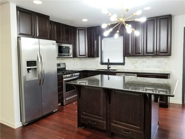 Foto del edificio - 2091 Northside Dr NW