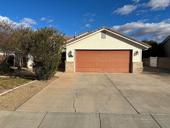 Foto del edificio - Beautiful Home!!