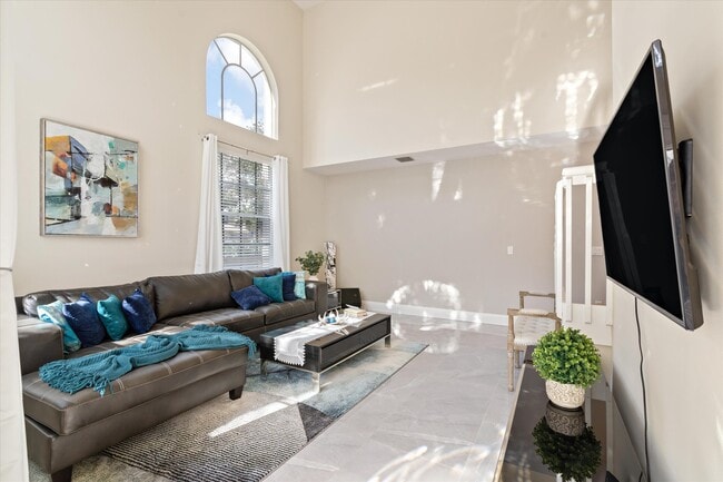 Building Photo - 7663 Great Oak Dr