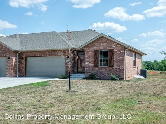 Foto principal - 4 br, 2.5 bath House - 2302 W Deerbrooke T...