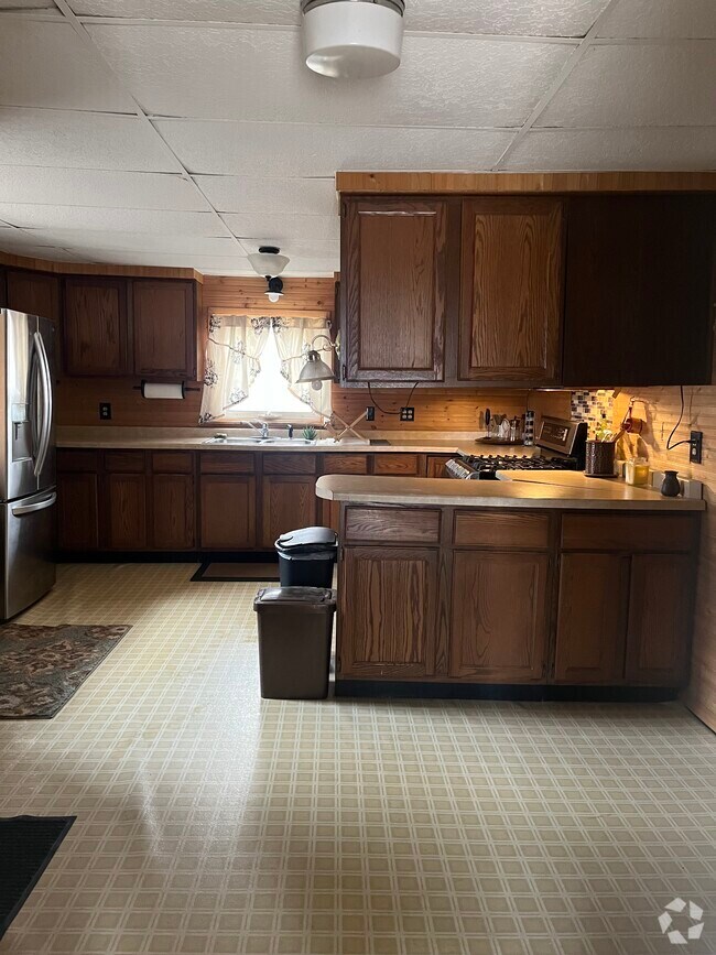 Apartments for Rent under 2,000 in Iron County, MI 1 Rentals