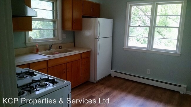 Building Photo - 2 br, 1 bath Apartment - 2300 Ravine Dr