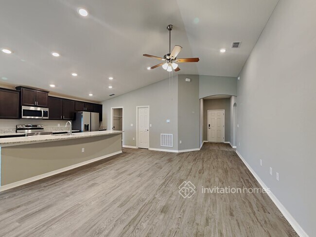 Building Photo - 3922 Willow Ridge Dr