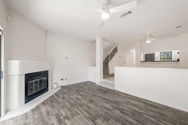 Building Photo - 4306 Bonnell Vista Cove