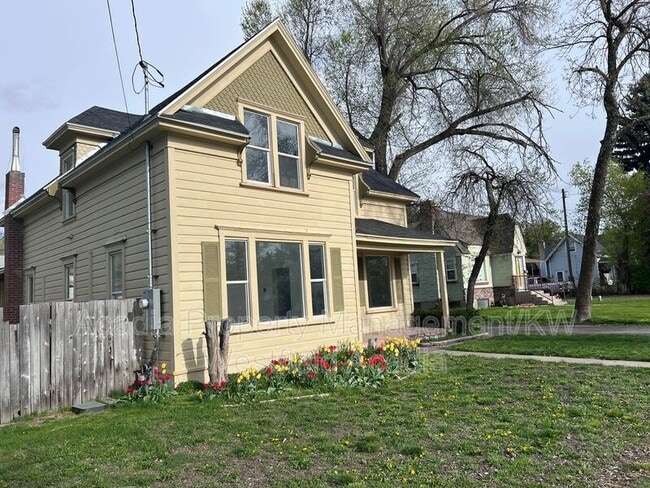 Building Photo - 172 N 300 W