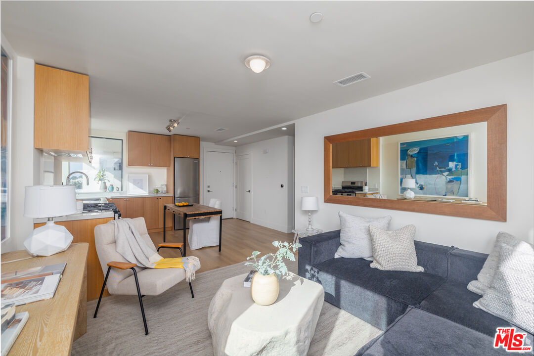 Foto principal - 1822 Overland Ave