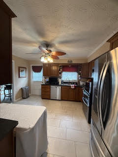 Foto del edificio - 3924 Gladman Way