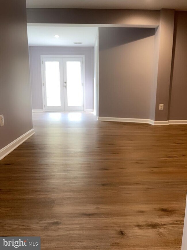 Building Photo - 1742 Ann Scarlet Ct
