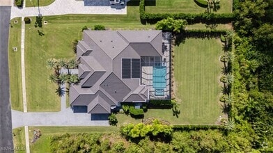 Building Photo - 15392 Old Pine Ct