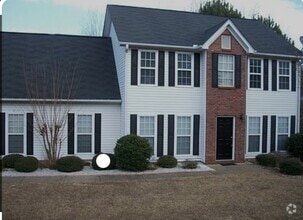 Building Photo - 995 Spring Ives Dr