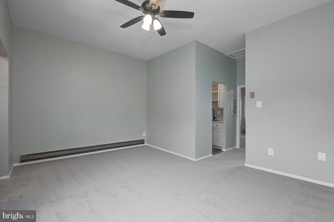 Foto del edificio - 9424 Merryrest Rd