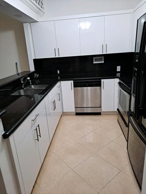 Foto del edificio - 1455 N Treasure Dr