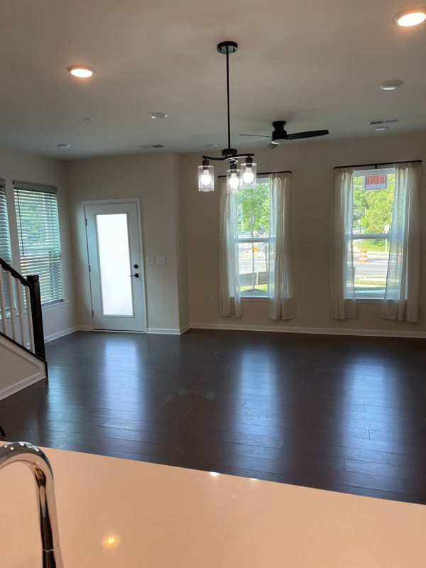 Foto principal - 1108 Greenwich Dr