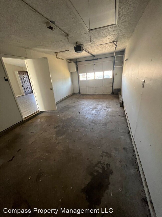 Building Photo - 3 br, 1.5 bath House - 5312 Wagon Wheel Trl
