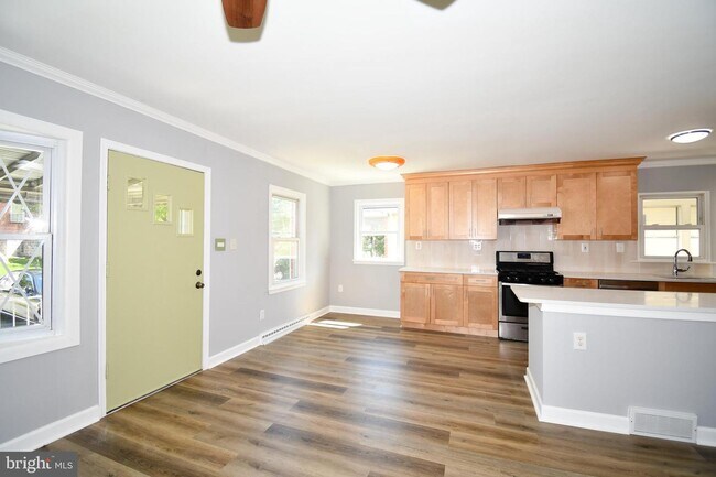 Foto del edificio - 1005 Woodsdale Rd