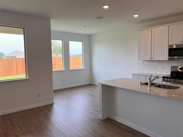 Foto del edificio - 252 Ardsley Ln