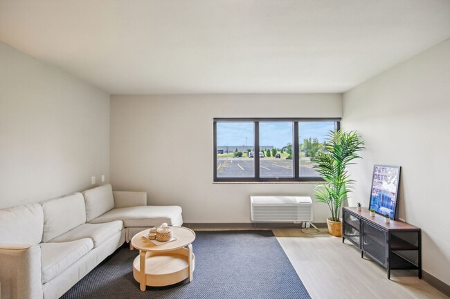 Foto del edificio - The Block at Sterling Heights