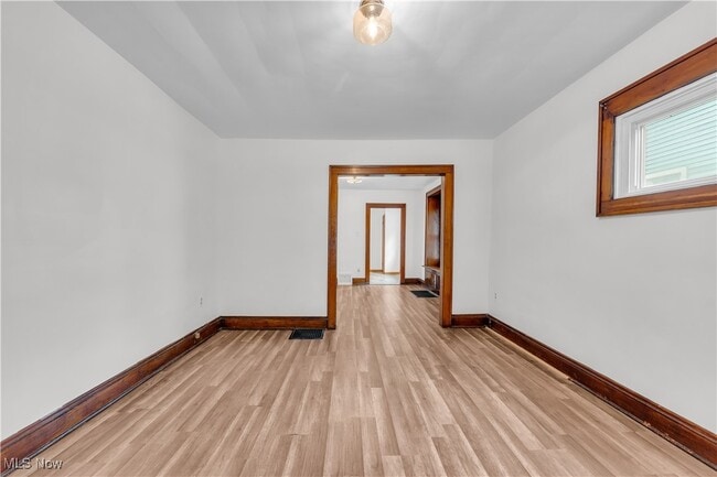 Building Photo - 508 Hammel St
