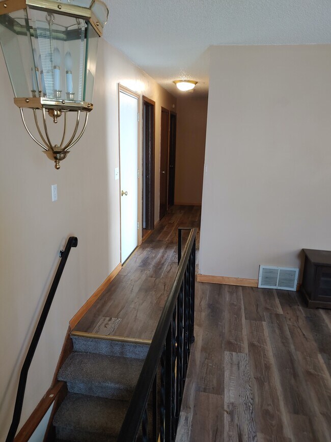 Foto del edificio - 1323 73rd Ave NE