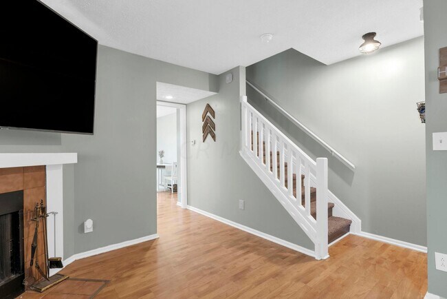 Building Photo - 1657 Park Place Dr