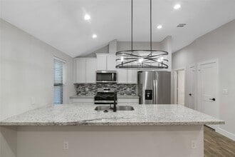 Building Photo - 13018 Walden Rd