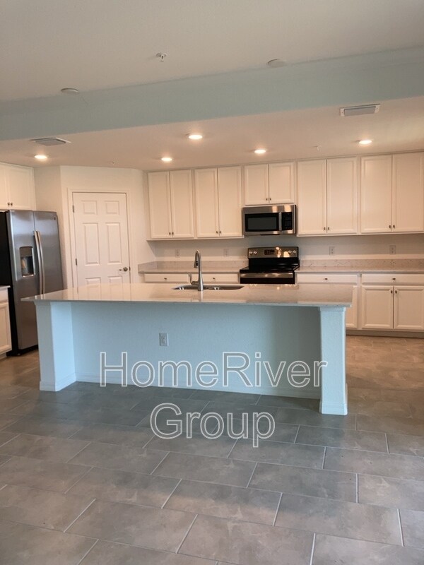 Building Photo - 12385 Ghiberti Cir