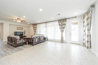 Building Photo - 15406 Easton Gate Ln