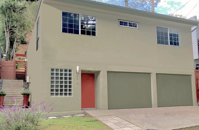 Front Street View - 8616 Wonderland Ave